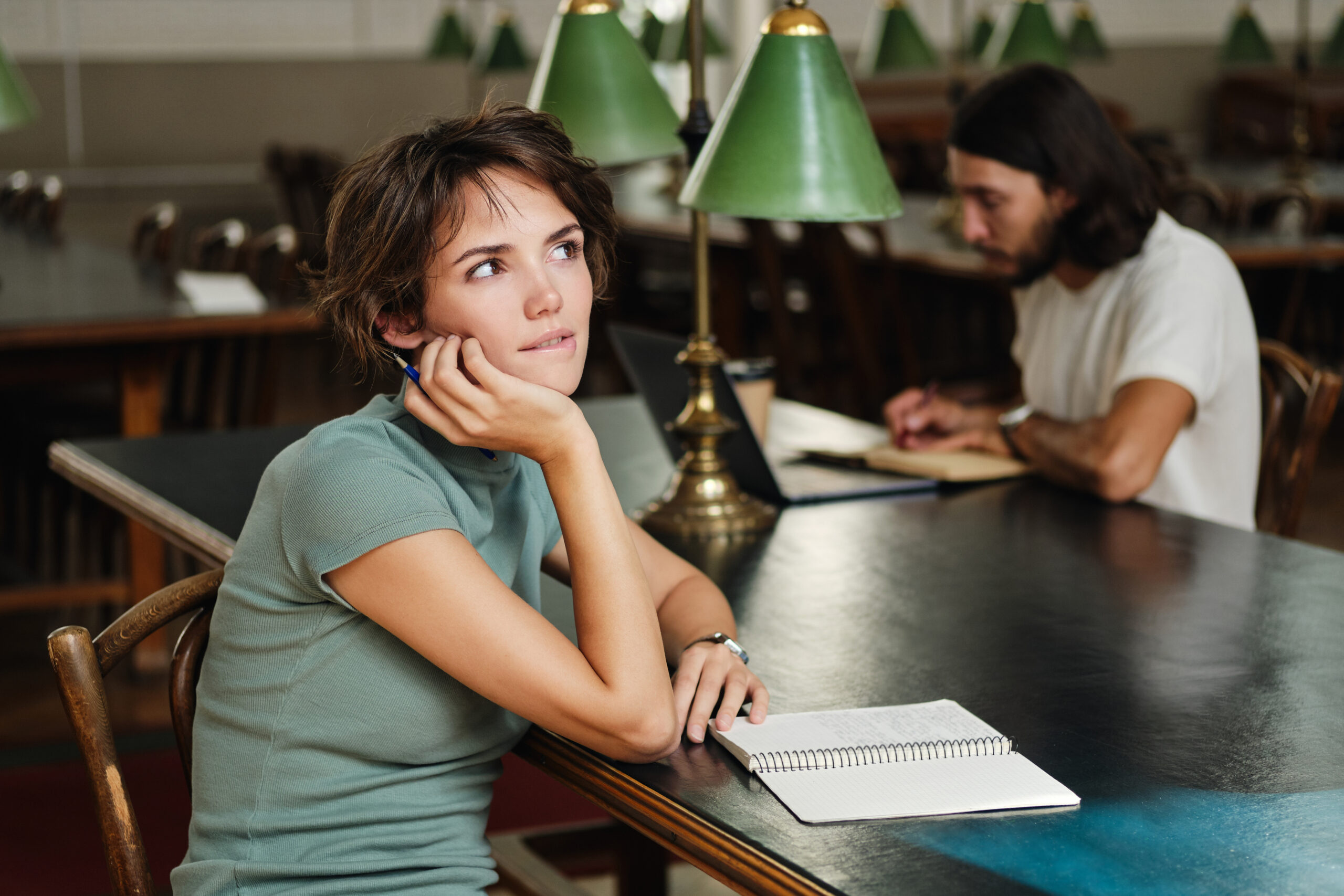 How to Choose the Right College Major: Aligning Interests with Career Aspirations