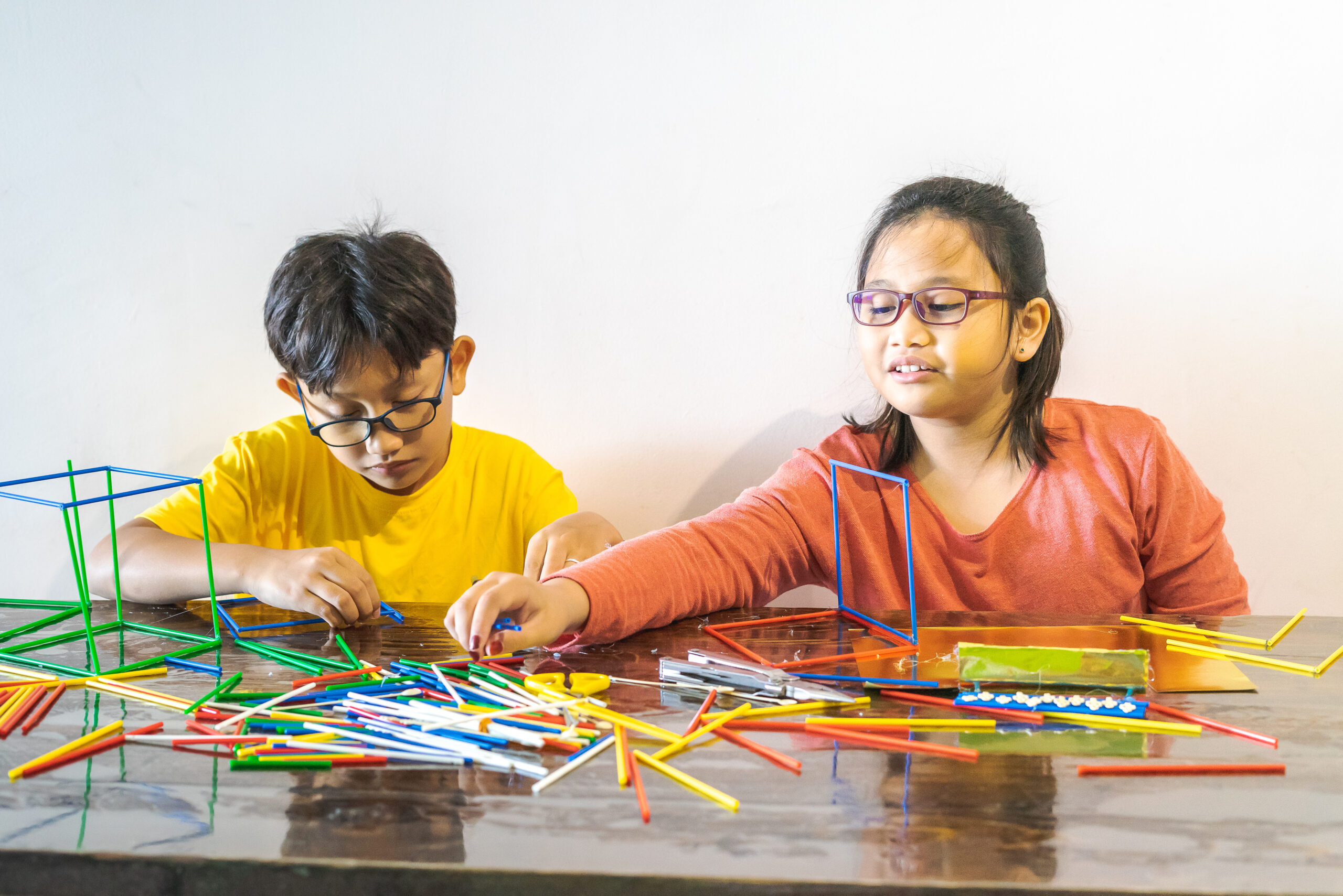 The Importance of Extracurricular Activities in College Admissions: Enhancing Your Application with LBright